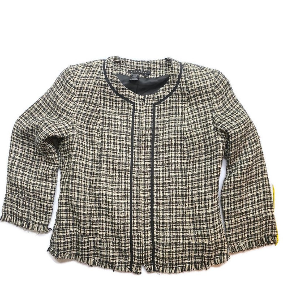 Boucle women's jacket.  Size 6